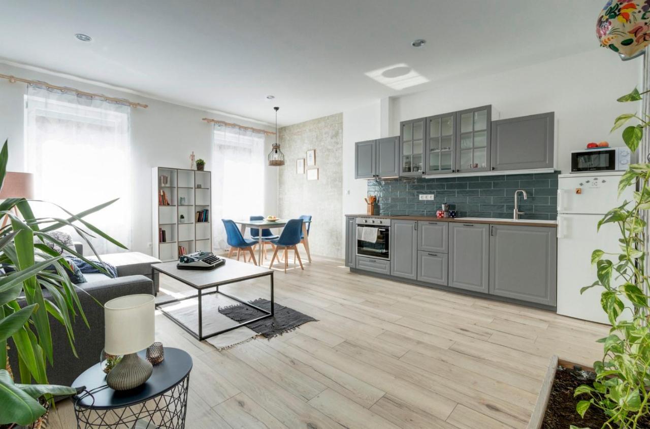 Atosland Apartman Budapest Kültér fotó
