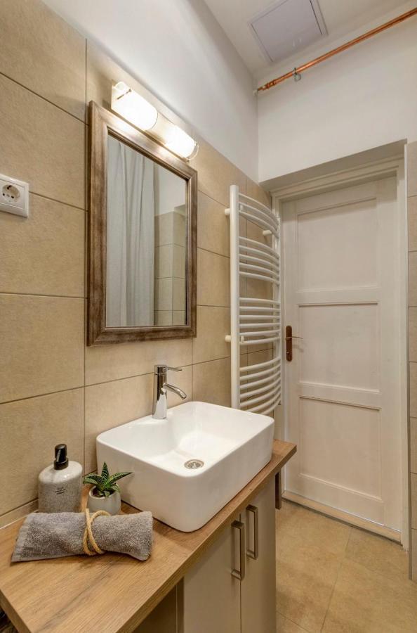 Atosland Apartman Budapest Kültér fotó
